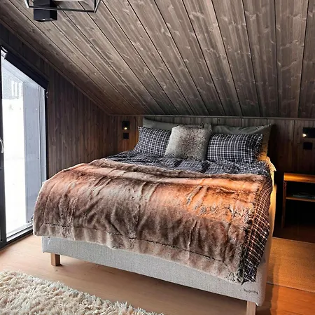 Design With Sauna And Jacuzzi At Hafjell